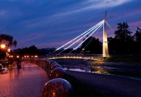 Вот такой теперь там мост пешеходный.