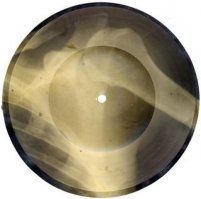 Сейчас, по идее, должен найтись кто то, кто спросит, записывал ли ты музыку на костях?