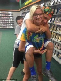 Что-то я этих не смог распутать