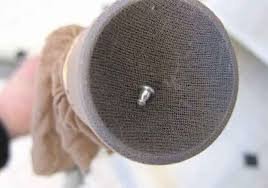 Между прочим эти ваши чулки очень удобная штука.