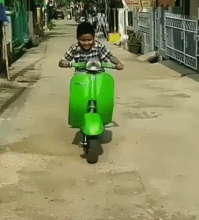 Какой хитрый мальчик!