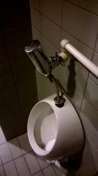 ...с микрофоном...