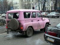 Вот эту фигню на Профсоюзной видел, и там реально баба за рулем.