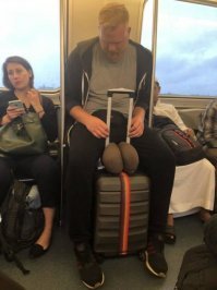 самец однако...:)