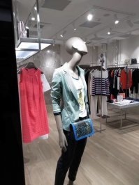 15 примеров того, что и манекены умеют веселиться