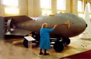 Смотрины «Кузькиной матери». Как СССР сделал и взорвал «Царь-бомбу»