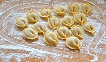 Согласен, в России главное замороженное блюдо что? правильно, замороженные пельмени!