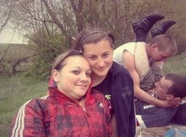 На секунду представил, а что, если, у чувака сверху и ноги на плечах его собственные?! О_о