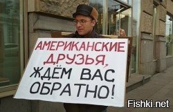 Только собака может так тосковать по своему хозяину