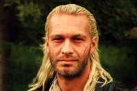 Генри Кавилл первые кадры "Ведьмака"