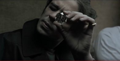 Не, они его сп....