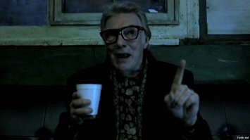 Ну, выросла большая свинья. А что, из поросенка мамонт должен был вырасти?