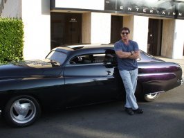 Полностью электрический Mercury Coupe 1949  с сердцем Теслы