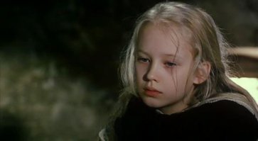 Откормленный дюже. )) Да и Лютик там, хм, на свое канонное описание не подходит.    
Как и эльфы не эльфячие. 
Зато Каланте, Паветта и маленькая Цири - на мой вкус в яблочко попадание. Да и та  Иенифер не так уж плоха.