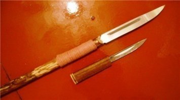 Якут с пальмой.
