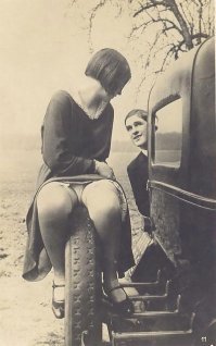 9 "эротических" открыток 20-х годов, за которые можно было попасть в тюрьму