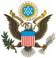 У левого индейца свастики правые и левые, обозначают много чего помимо символа нацизма, у второго орел с герба США (характерный размах крыльев и хвост) 
Сравните с нацистским орлом