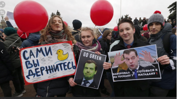 В Госдуме предложили создать комиссию, которая бы объясняла населению слова чиновников