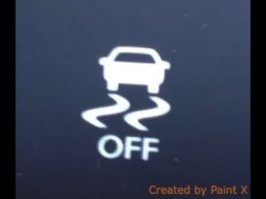 BMW в время дождя вылетел на встречную полосу в Воронеже