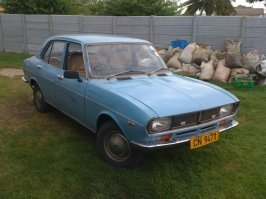 И что? Это общая концепция кузовного дизайна того времени. В той или иной степени они все похожи.