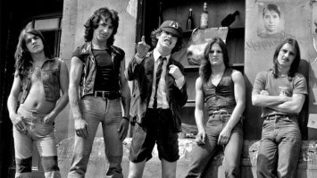 15 хитов AC/DC и один фильм Инны Чуриковой