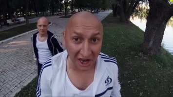 "Опа! Валера, Валера! Начинается!"
