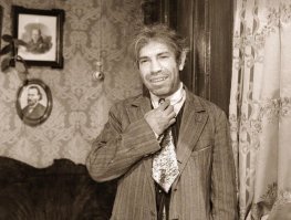 Как отказалась ?