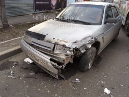 Ещё одно доказательство-мухобойки это зло! ЛКП протерто до металла.