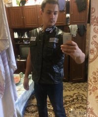 Одно, что с айфоном, а дома срач...