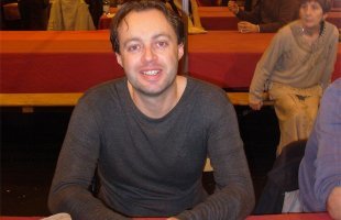 Стефана Брайтвисера, пожалуй, можно назвать самым успешным вором предметов искусства в истории, по крайней мере, можно было назвать, пока он не был пойман.В течение шести лет этот тихий молодой человек совершил 174 кражи в музеях, галереях, церквях, на выставках и аукционах в семи странах Европы. Его трофеями стали 239 (!) произведений искусства и антиквариата. Только в Швейцарии он ограбил не менее пятидесяти музеев, галерей и церквей, украв 84 вещи. Список украденных им вещей зачитывали два дня. В его коллекции было множество антикварных предметов особо любимого им периода XVI–XVII веков, а также шедевры изобразительного искусства от именитых мастеров.

Официант, историк искусств-самоучка и путешественник, Брайтвисер украл в общей сложности 239 произведений в период с 1995 по 2001 годы общей стоимостью 1,4 миллиарда долларов.
Его поймали в ноябре 2001 года прямо на месте преступления в городе Люцерн, Швейцария. Согласно прессе, после ареста Брайтвисера его мать сожгла более 60 украденных шедевров.