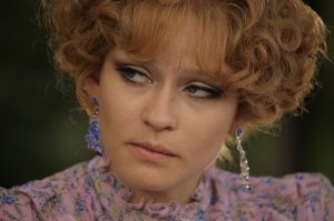 Юля Пересильд... Кадры из сериала "Людмила Гурченко".