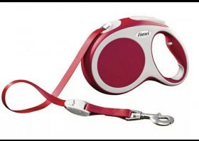 Я ещё раз повторяю, собаку, а тем более бойцовую породу, нужно выгуливать строго в наморднике и на поводке, поводок сделай подлиннее и гуляй на здоровье! Собака и на поводке учуялабы запах ребёнка!
Есть поводок-рулетка, который довольно свободно позволяет гулять собаке на больших расстояниях!