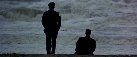 Какое пиво! Разве ты не знаешь, что на небе только и разговоров, что о море и о закате....