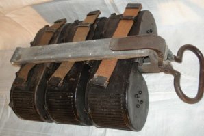 Похожи. Так называли коробки для МГ-34.