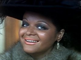 Шведская инстаграм-модель притворялась темнокожей: ее подписчики возмущены