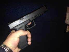 У меня уже давно в стрелковом клубе лежит Glock-34 Если вдруг случится такая прелесть как разрешение на скрытое ношение то у меня уже есть с чем ходить, докупить потом другие модели не составит труда.