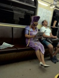 один вопрос - автору а России таких нет что ли? показать что выдаст запрос "фрики в метро Москва" или  "Фрики Питер"