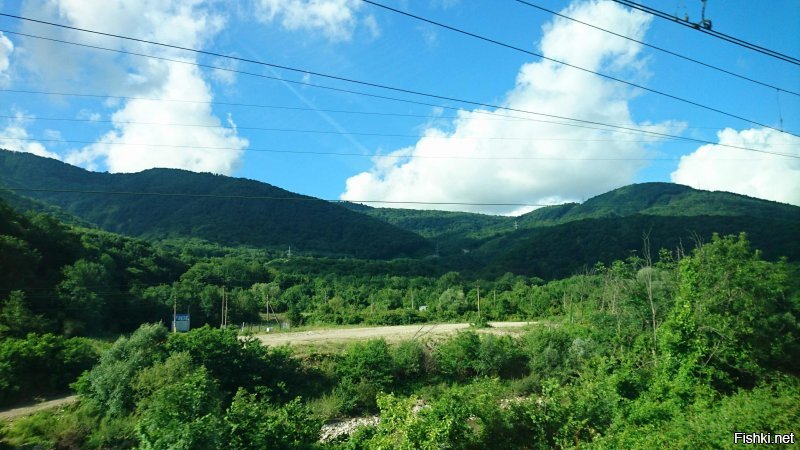 Кавказ. Вид из поезда