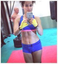 Может и не только насосала...