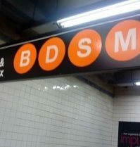 "Просто станция BDSM"

Ну, во-первых, не станция, а указатель маршрутов метро в Нью-Йорке. А, во-вторых, фотошоп ) вместо S там F, это видно по цвету кружка, и есть "шаттлы", соединяющий только пары станций разных веток/маршрутов, с буквой S, вот только они серого цвета.

По ссылке над картой видны цветовые обозначения различных маршрутов -