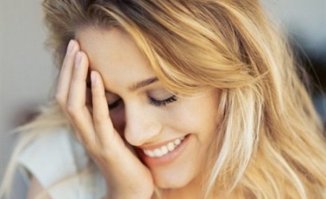 - Сколько у тебя было мужчин?
- Трое! Ой, вспомнила прикольный случай на вечеринке -- девять!