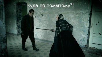 Уборщица заставила покупателей разуться, чтобы не пачкать пол в магазине