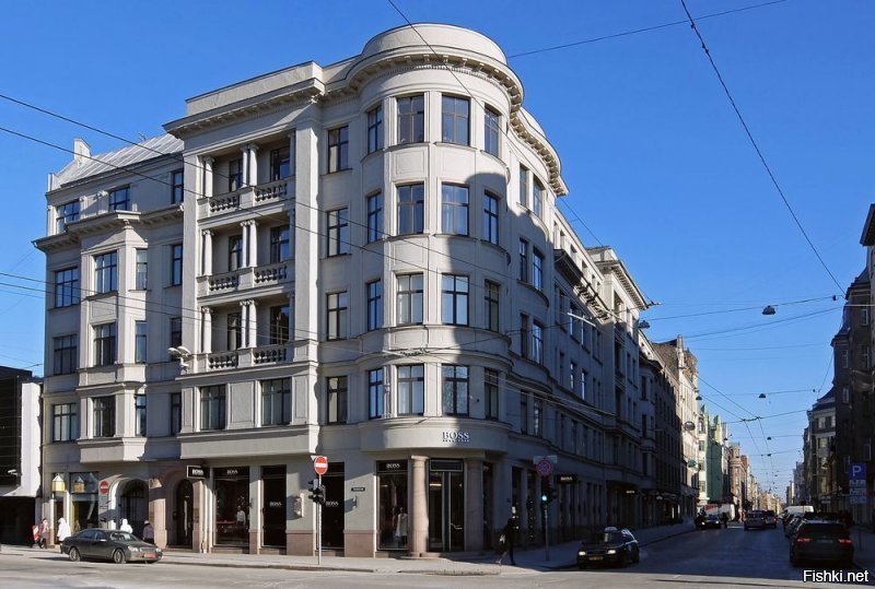 А теперь расскажите где можно в центре города  можно разместить несколько тонн угля и десятки кубометров дров для отопления  пятиэтажного жилого дома?