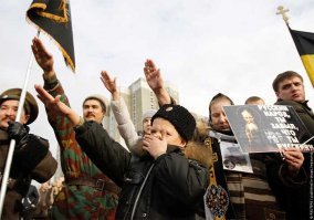 А для "руссятины" У каждой нации хватает д...бов.Только не надо видеть щепку в чужом глазу..