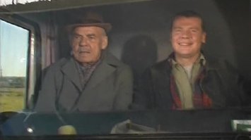 Одна из последних эпизодических ролей наверное в Дальнобойщиках: