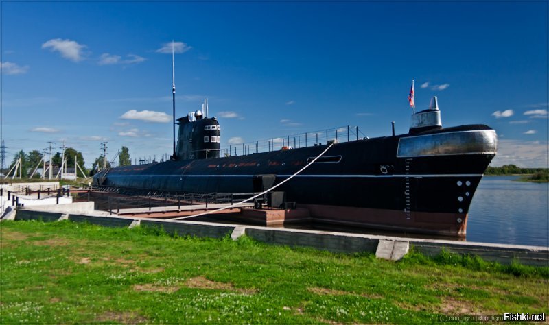 Вытегра. Музей памятник. Б-440 дизель-электрическая подводная лодка ВМФ СССР и России проекта 641.