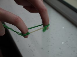 Для тех комментаторов, которые знакомы с Китаем по наслышке и считающих эту новость фейком - я 2 года жил в Китае, не считая сколько лет ездил туда регулярно по несколько раз в месяц, скажу -  новость может быть вполне реальной.
По сравнению с подделкой куриных яиц, подделка презервативов, это вообще детский лепет.
И вот из личного фотоархива, поделки китайцев из презервативов )
Безобидные резиночки для волос, которые и сейчас можно купить,например на алиэкспресе.
Или еще, китайские вариации транспортных средств на тему приуса. У самого был 20-тый приус, поэтому всегда, когда попадались подобные экземпляры, фотографировал