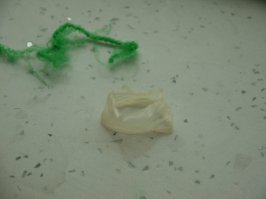 Для тех комментаторов, которые знакомы с Китаем по наслышке и считающих эту новость фейком - я 2 года жил в Китае, не считая сколько лет ездил туда регулярно по несколько раз в месяц, скажу -  новость может быть вполне реальной.
По сравнению с подделкой куриных яиц, подделка презервативов, это вообще детский лепет.
И вот из личного фотоархива, поделки китайцев из презервативов )
Безобидные резиночки для волос, которые и сейчас можно купить,например на алиэкспресе.
Или еще, китайские вариации транспортных средств на тему приуса. У самого был 20-тый приус, поэтому всегда, когда попадались подобные экземпляры, фотографировал