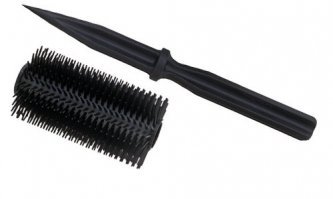 пластиковый нож, режет, колет не хуже металлического. Не определяется металлодетекторами. Есть модели только для укола, замаскированные под бытовые предметы, например под расческу. Берите на вооружение