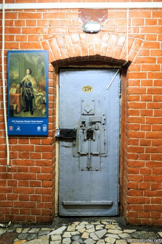 Бежать из «Крестов»